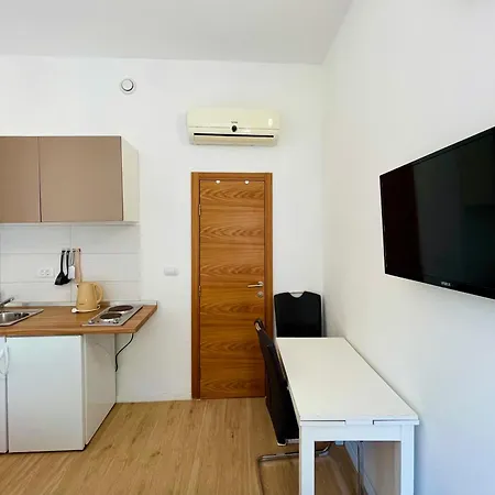 The Rise Studio Apartments Pula Exterior photo